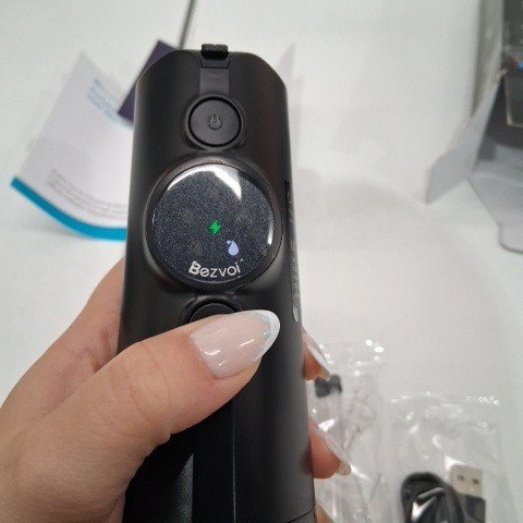 BEZVOI PORTABLE RECHARGEABLE ORAL IRRIGATOR WITH 5 MODES - INCLUDES 6 TIPS - BLACK (MODEL: Y215) image 2