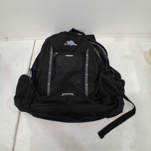 ROOTS LIGHTWEIGHT BACKPACK WITH 15.6 LAPTOP COMPARTMENT - 33 LITERS - BLACK (STYLE: 1896125) image 2