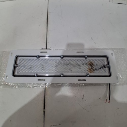 TRUCKLITE LED INTERIOR BRACKET MOUNT DOME LAMP - 12V (MODEL: 80251C) image 2