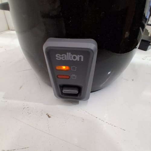 SALTON AUTOMATIC RICE COOKER AND STEAMER - 10 CUPS - BLACK - (MODEL: RC2088) image 2