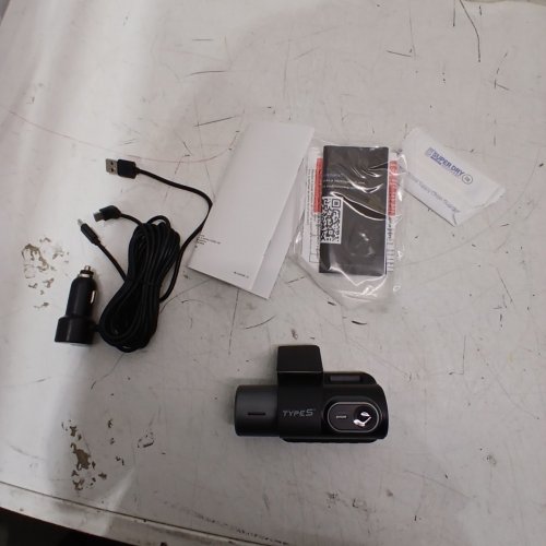 TYPE S DASHCAM WITH AI-POWERED DRIVER ASSISTANCE - 4K - BLACK (MODEL: 1829139) image 4