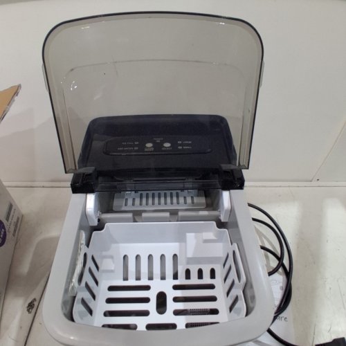 FRIGIDAIRE COMPACT ICE MAKER MACHINE - MAKES 26LBS/DAY - BLACK(MODEL: EFIC130-SSBLACK) image 5