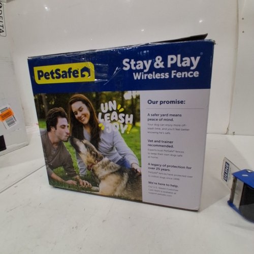 PETSAFE STAY + PLAY WIRELESS PET FENCE WITH TRANSMITTER AND RECHARGEABLE COLLAR - COVERS CIRCULAR AREA UP TO 3/4 ACRE - BLACK/RED - (MODEL: RFA-554A) image 5