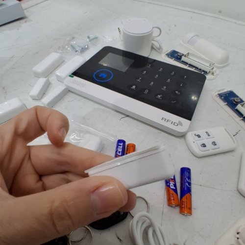SPLENSSY WIFI GSM HOME SECURITY ALARM SYSTEM - 2G - WHITE image 4