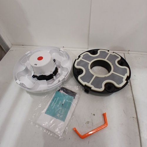 KOSGHO CORDLESS ROBOTIC POOL CLEANER WITH 120 MINS RUNTIME - 1000 SQ.FT - WHITE/BLACK/ORANGE image 3