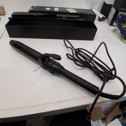 MINT EXTRA LONG IONIC CERAMIC TOURMALINE BARREL DUAL VOLTAGE AUTO SHUT OFF CURLING IRON - 1.5" - BLACK/MINT (MODEL: MVK20-150B) image 3