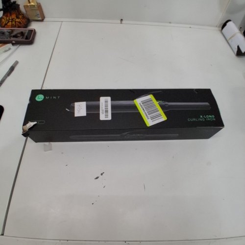 MINT EXTRA LONG IONIC CERAMIC TOURMALINE BARREL DUAL VOLTAGE AUTO SHUT OFF CURLING IRON - 1.5" - BLACK/MINT (MODEL: MVK20-150B) image 5