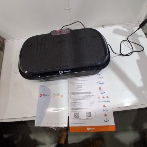 LIFEPRO WAVER VIBRATION PLATE EXERCISE MACHINE WITH HANDLES AND BANDS -BLACK (MODEL: WVR1010) image 3