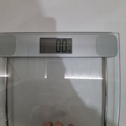 CONAIR THINNER CLEAR GLASS WEIGHT SCALE - 400LBS MAX -CLEAR/GREY (MODEL: TH231L) image 2