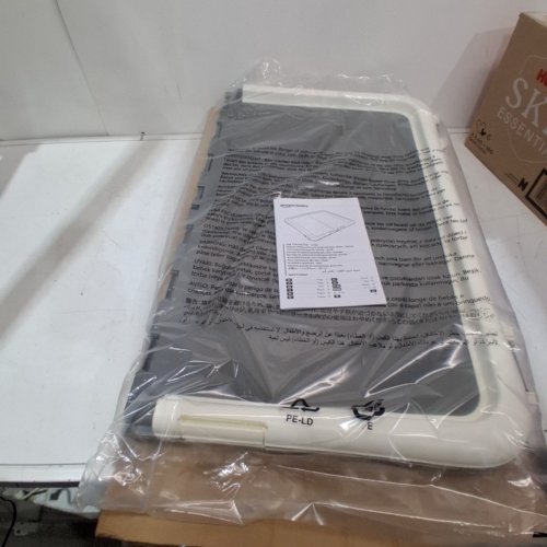 AMAZON BASICS DOG TRAINING PAD TRAY WITH SECURED LATCHES - 28" X 34" - LARGE - WHITE/CHARCOAL GREY (MODEL: TFPT-L) image 2