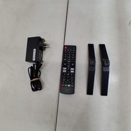 LG LB65 HD LED SMART WEBOS TV - 32" - BLACK (MODEL: 32LB650BPUA) image 14