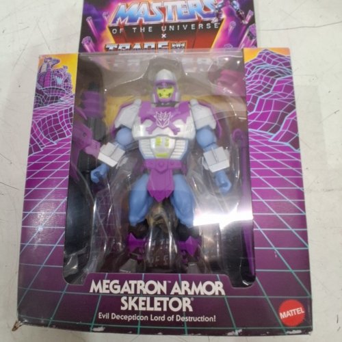 MASTERS OF THE UNIVERSE TRANSFORMERS MEGATRON ARMOR SKELETOR Action Figure - 5.5" image 3