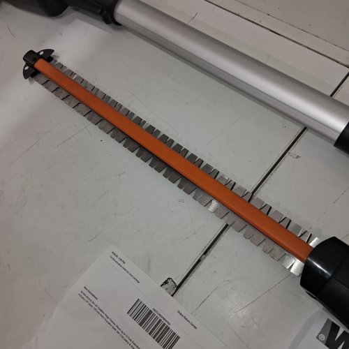 WORX POWER SHARE 2-IN-1 EXTENDABLE CORDLESS HEDGE TRIMMER - 20" BLADE/20V - ORANGE (MODEL: WG252.9 image 4