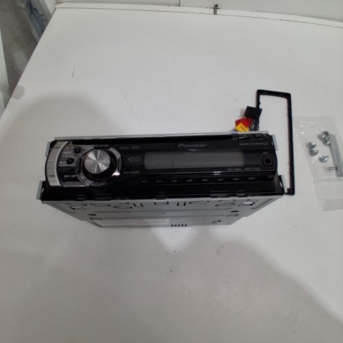 PIONEER CD RECIEVER WITH MP3/WMA PLAYBACK AND BLUETOOTH ADAPTER - BLACK (MODEL: DEH-P2900MP) image 6