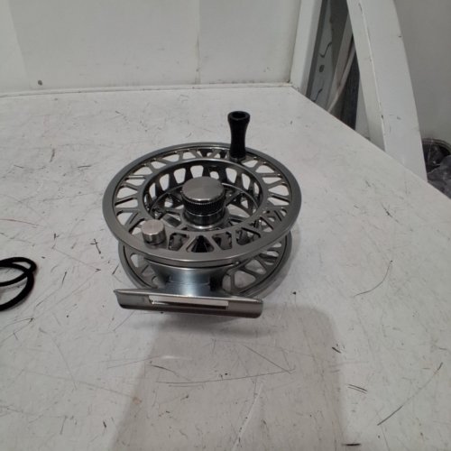 WHITE RIVER FLY SHOP FLY FISHING REEL - 7/8 WT (MODEL: VFR-78BN) image 4
