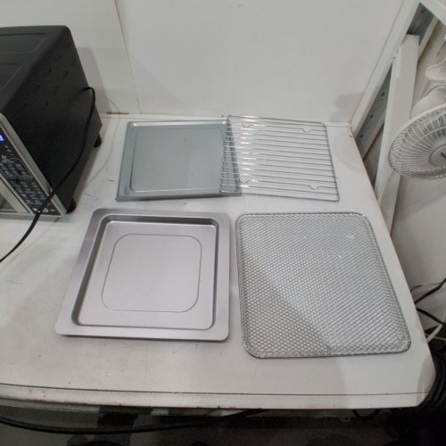 GOURMIA 19-IN-1 6-SLICE AIR FRYER OVEN WITH FRENCH DOORS & DIGITAL TOUCH CONTROLS - STAINLESS STEEL (MODEL: GTF7465) image 4
