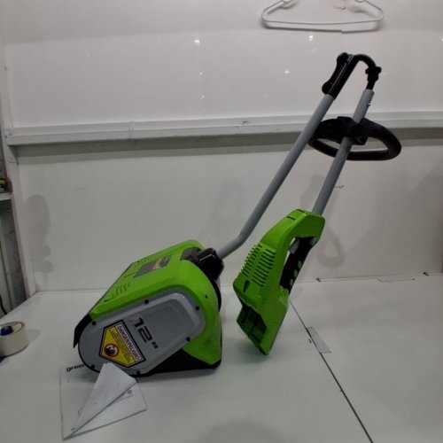 GREENWORKS CORDLESS SNOW SHOVEL **TOOL ONLY** - 40V - 12" - GREEN (MODEL: SSF405/2605602) image 4