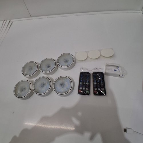 6Pk TECOMLIGHT BATTERY POWERED 13 COLOURED LED PUCK LIGHTS WITH REMOTES - WHITE image 3