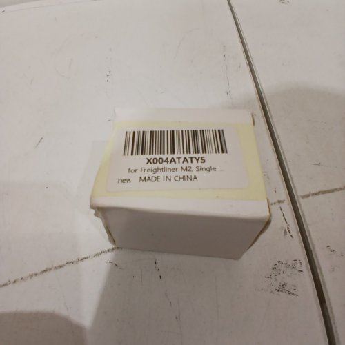 POWER ROCKER SWITCH FOR M2 FREIGHTLINER TRUCKS - (MODEL: A06-30769-027) image 2