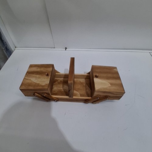 VINTAGE STYLE WOODEN SEWING STORAGE BOX - 9.5" X 5.5" X 4" - WOOD image 4