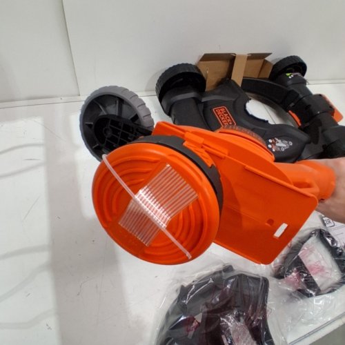 BLACK + DECKER 3-IN-1 COMPACT ELECTRIC TRIMMER MOWER - 12" - ORANGE (MODEL: BESTA512CM) image 3