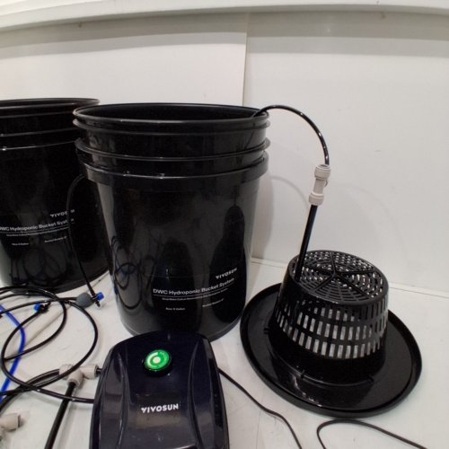 2PC VIVOSUN DWC HYDROPONICS GROW BUCKET SYSTEM - 5GAL - BLACK (MODEL: DWC-0004) image 4