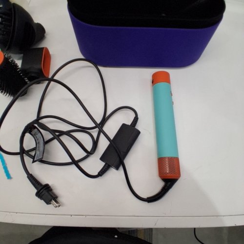 6PC DYSON AIRWRAP I.D MULTI STYLER AND HAIR DRYER WITH BLUETOOTH -CERAMIC PATINA/TOPAZ ( MODEL: HS08) image 5
