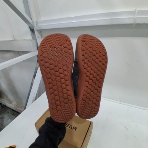 UNISEX ADULT HOBIBEAR WIDE WIDTH BAREFOOT SHOES - M: 6-6.5, W: 8-8.5 - GREY/BROWN image 3