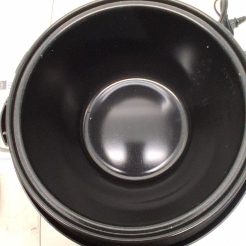 SALTON AUTOMATIC RICE COOKER WITH FOOD STEAMING BASKET - 8CUP - STAINLESS (MODEL: RC2027) image 5