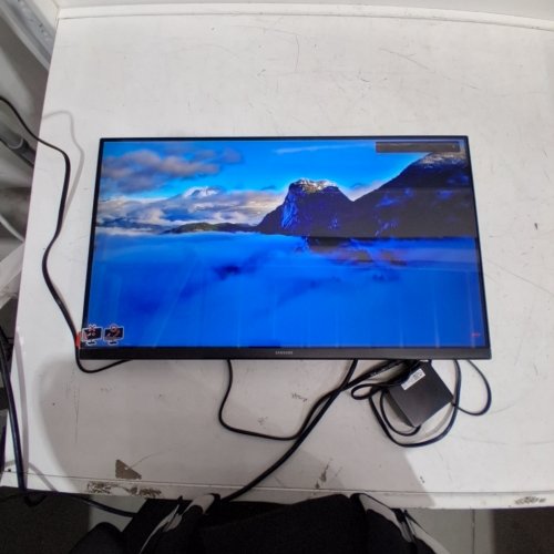 SAMSUNG ESSENTIAL S3 CLASS 16:9 IN-PLANE SWITCHING (IPS) FULL HD LCD MONITOR - 24" - BLACK (MODEL: S24D300GAN) image 2