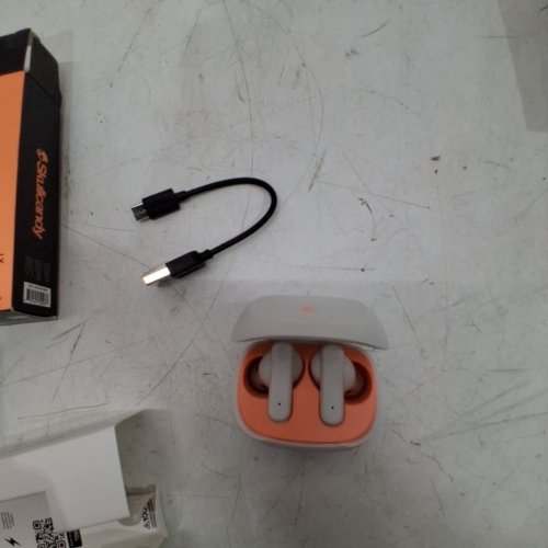 SKULLCANDY SMOKIN' BUDS IN-EAR WIRELESS EARBUDS - 20HR BATTERY, 50% RENEWABLE PLASTICS, MICROPHONE, WORKS WITH IPHONE ANDROID AND BLUETOOTH DEVICES - WHITE/PINK (MODEL: SCTAW) image 3