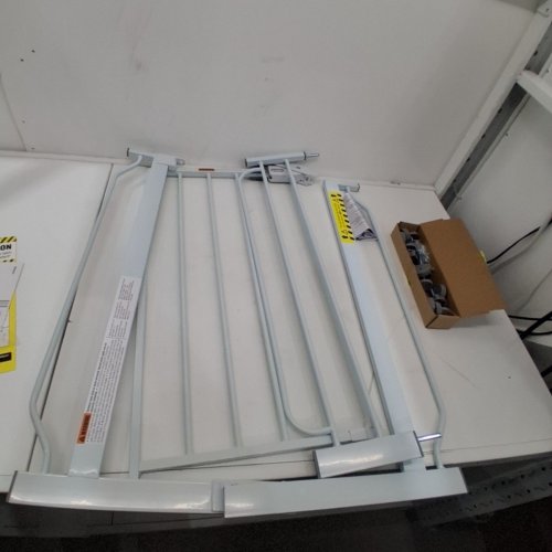 REGALO EASY STEP SAFETY GATE - 29"- 38.5" - WHITE (MODEL : 1160-DS) image 2