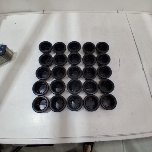 25PK CLOSED BACK RUBBER GROMMET - 2" - BLACK image 3
