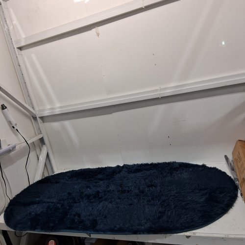 SHAGGY OVAL THROW RUG - 31" X 63" - NAVY image 3