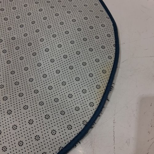 SHAGGY OVAL THROW RUG - 31" X 63" - NAVY image 4