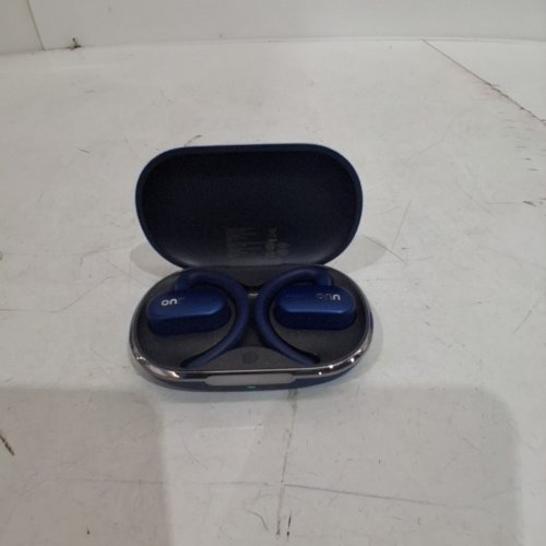 ONN WIRELESS OPEN-EAR EARPHONES WITH ENVIRONMENNTAL NOISE CANCELLATION - BLUETOOTH EARPHONES WITH MIC - IPX5 WATER RESISTANT - BLACK (MODEL:IFCEBGAIRSPRTBLK124) image 3