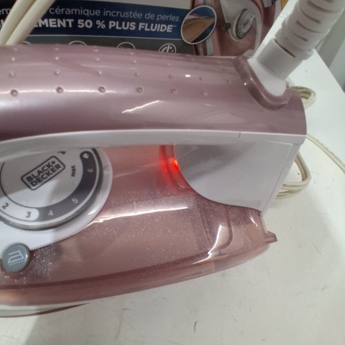 BLACK+DECKER PEARL GLIDE STEAM IRON - PINK AND WHITE (MODEL: IR2398C) image 2