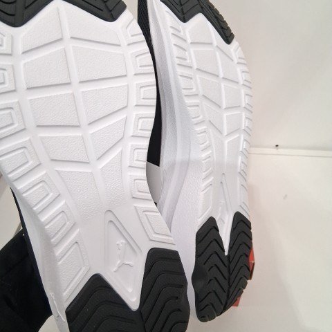 MEN'S PUMA RUNNING SHOE - 10 - BLACK (STYLE: 1976410) image 4