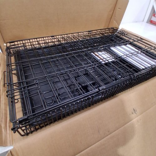 AMAZON BASICS SINGLE DOOR FOLDABLE METAL WIRE DOG CRATE WITH TRAY - 30" X 19" X 21" - BLACK (MODEL: 9001N-30A) image 3