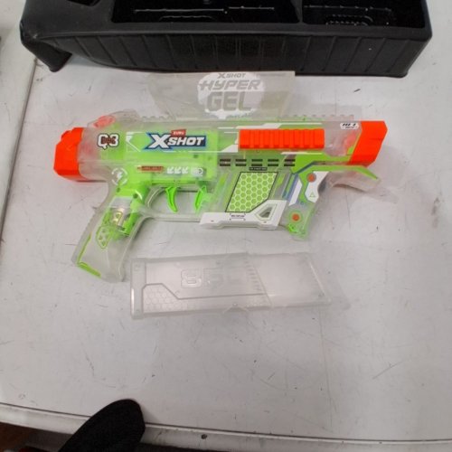 ZURU XSHOT HYPER GEL GLOW NIGHT STRIKE BLASTER - GREEN image 3