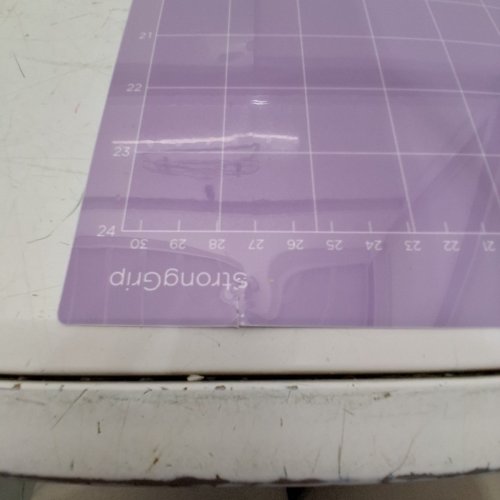 CRICUT STRONGGRIP CUTTING MAT - 12" X 24" - PURPLE image 3