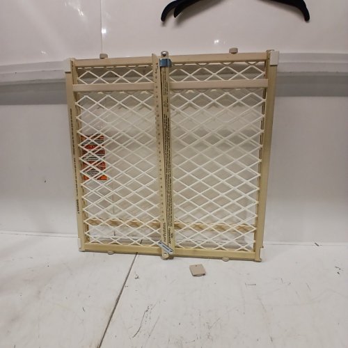 NORTHSTATES SUPERGATE DIAMOND MESH GATE 4600 / 26.5" - 42"W / 23"H image 2