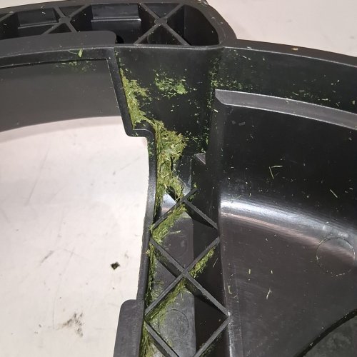 BLACK+DECKER LAWN MOWER REMOVABLE DECK FOR STRING TRIMMER - FITS 12" TRIMMER - BLACK (MODEL: MTD100) image 4