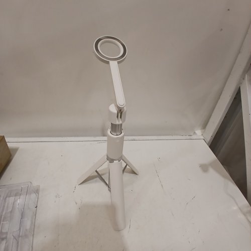SEAJIC EXTENDABLE TRIPOD SELFIE STICK WITH REMOTE CONTROL -WHITE image 2