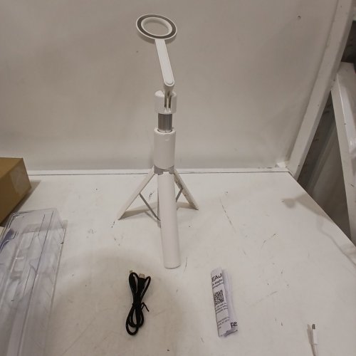SEAJIC EXTENDABLE TRIPOD SELFIE STICK WITH REMOTE CONTROL -WHITE image 3
