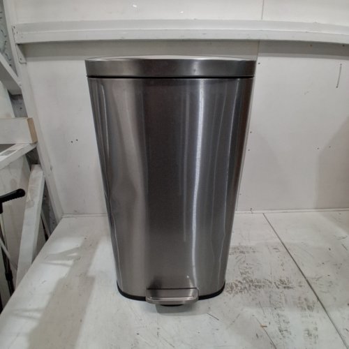AMAZON BASICS SOFT-CLOSE STAINLESS STEEL TRASH CAN - 30L - SATIN NICKEL FINISH image 3