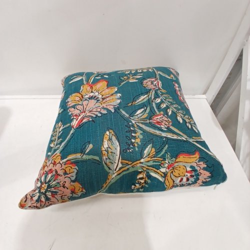 THRESHOLD FLORAL DECORATIVE PILLOW - 15" X 15" - TEAL image 2