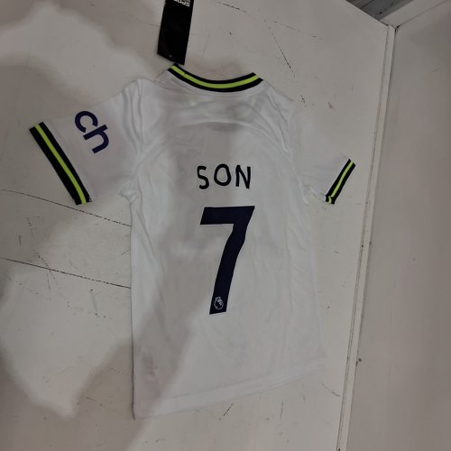 TOTTENHAM HOTSPUR SOCCER JERSEY AND SHORTS - SIZE 18" (6/7) - WHITE WITH NAVY AND NEON GREEN TRIM image 5