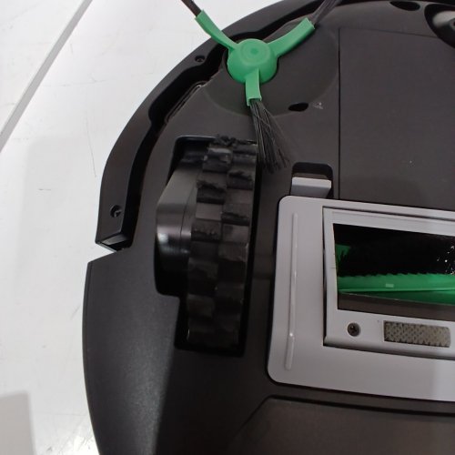 IROBOT ROOMBA 105 VAC ROBOT VACUUM WITH INTENSE POWER-LIFTING SUCTION - BLACK (MODEL: RCC-Y2) image 7