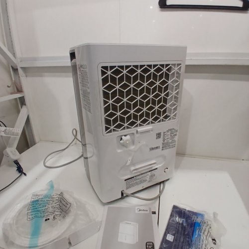 MIDEA ENERGY STAR DEHUMIDIFIER WITH PUMP - WIFI - SMART VOICE COMPATIBLE - 4,500 SQ.FT COVERAGE - WHITE (MODEL: MAD50P1AWS) image 6